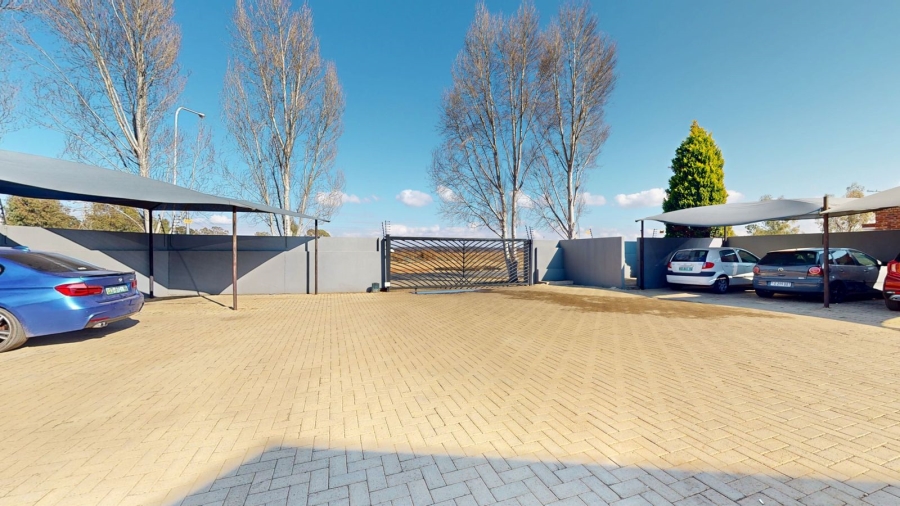 0 Bedroom Property for Sale in Dassie Rand North West